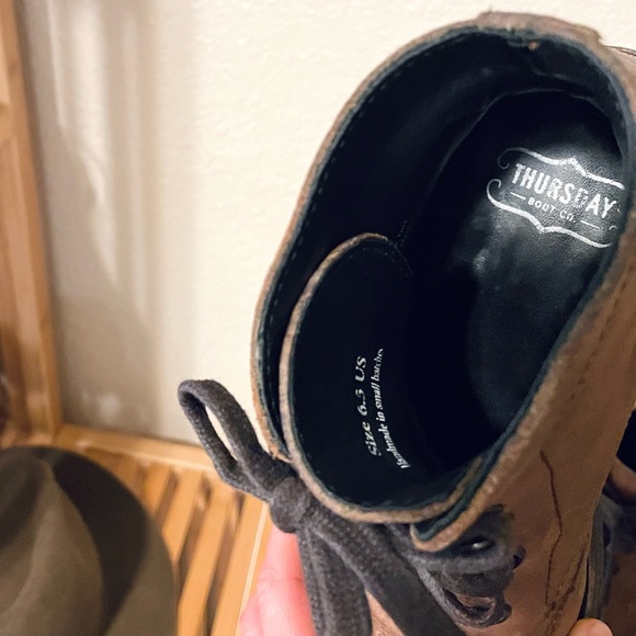 Thursday Boot Co. Captain Boot in Natural Leather. Women’s 6.5 - Picture 5 of 6